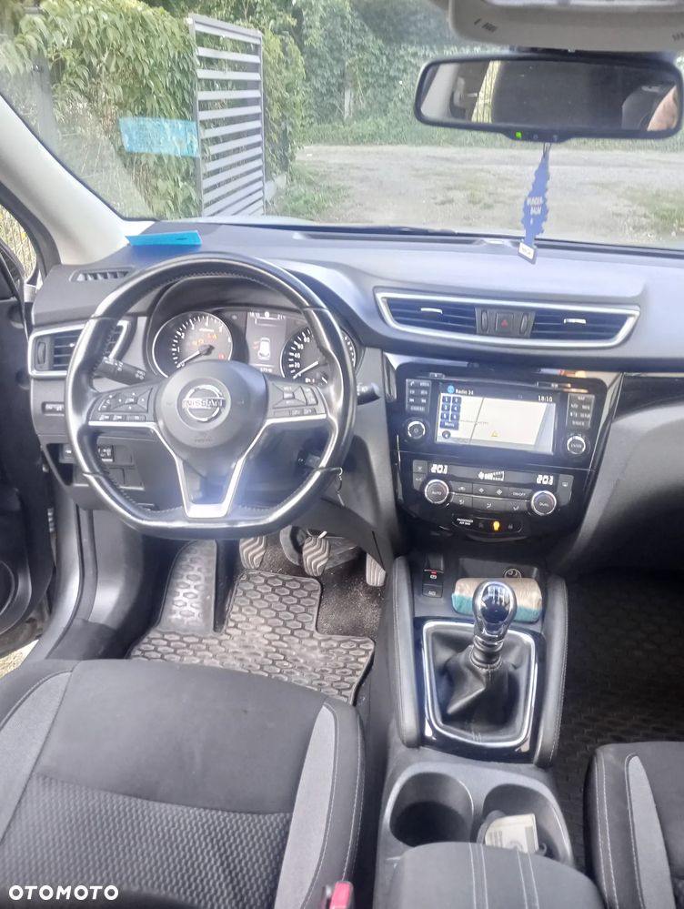 Nissan Qashqai 1.2 DIG-T Tekna EU6 - 7