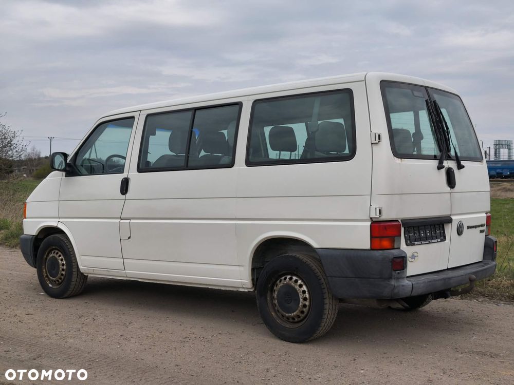 Volkswagen Transporter - 6