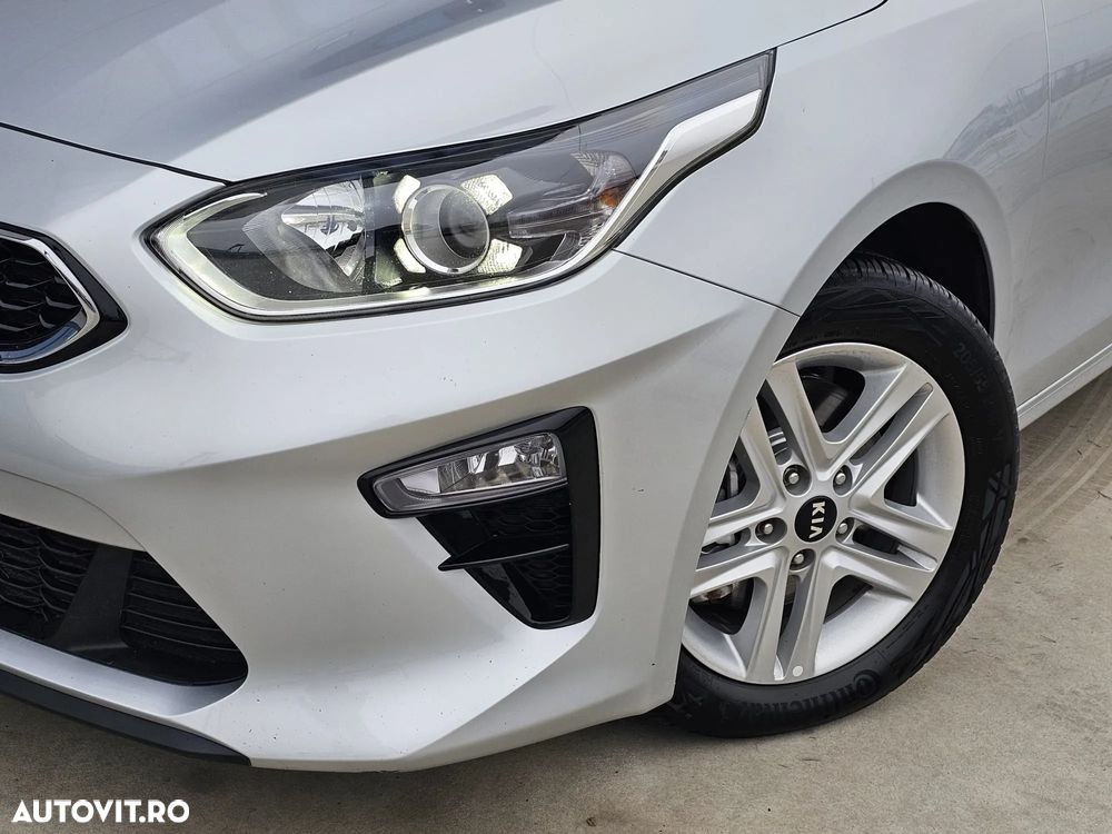 Kia Ceed SW 1.6 CRDi (48V Mild-Hybrid) DCT7 Platinum - 11