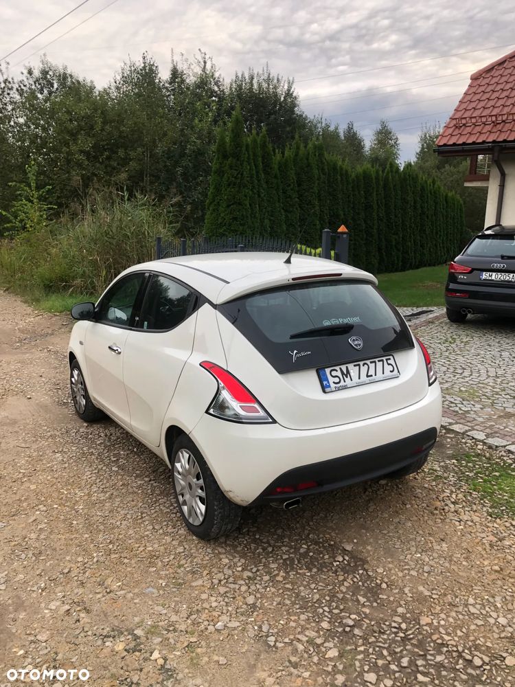 Lancia Ypsilon 1.2 8V Elefantino S&S - 1