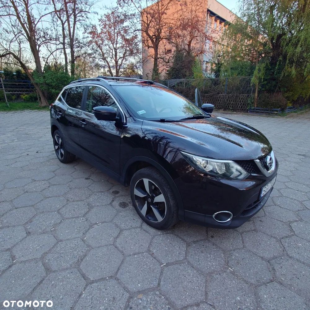 Nissan Qashqai 1.6 DCi N-Connecta - 1