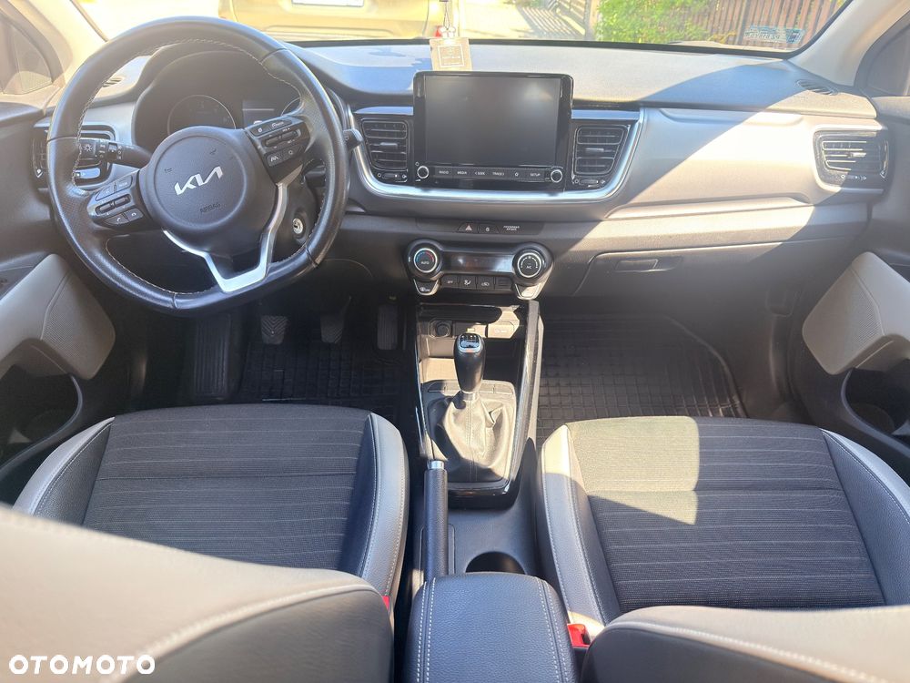 Kia Stonic 1.0 T-GDI L - 4