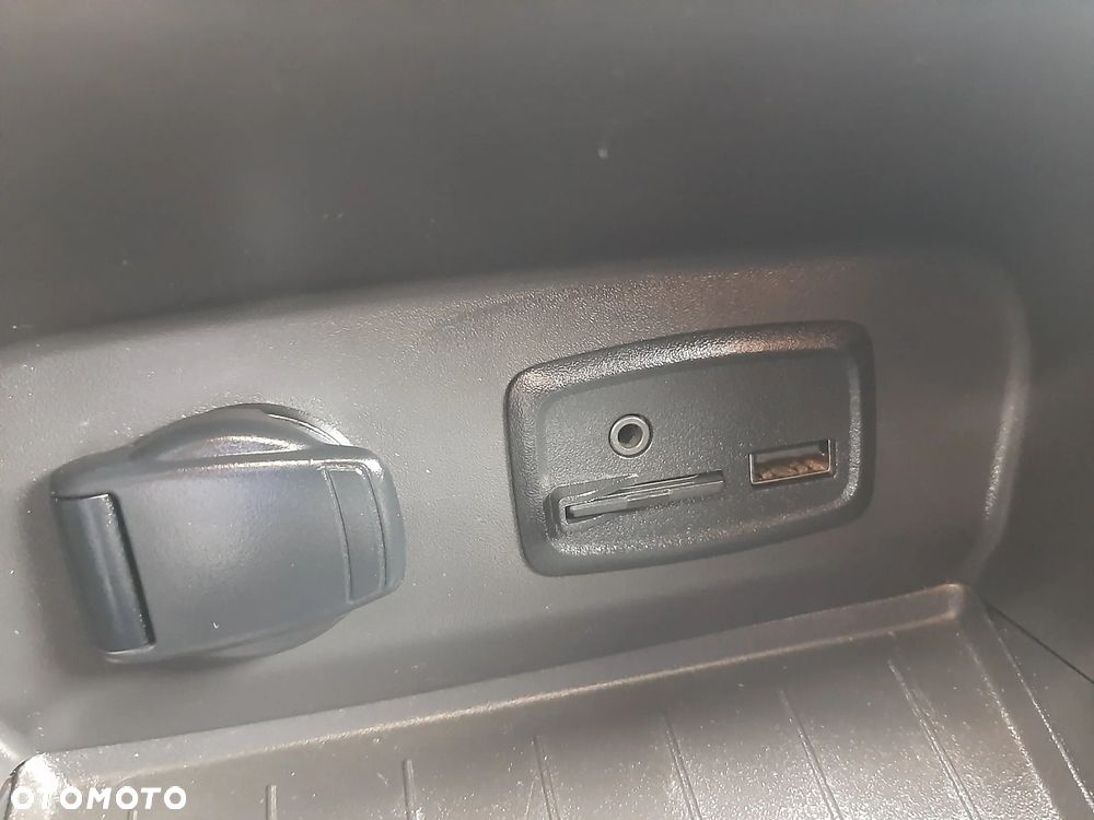 Renault Captur ENERGY TCe 90 Start&Stop Experience - 25