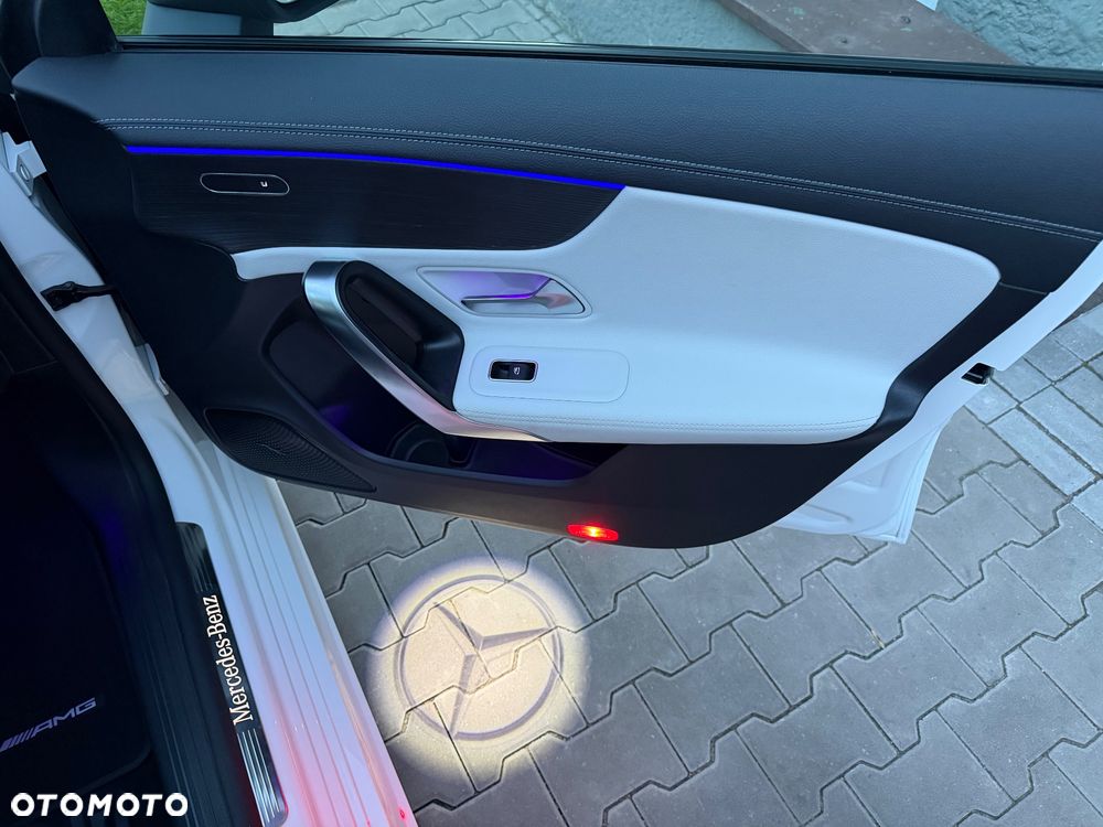 Mercedes-Benz CLA 200 AMG Line 7G-DCT - 26