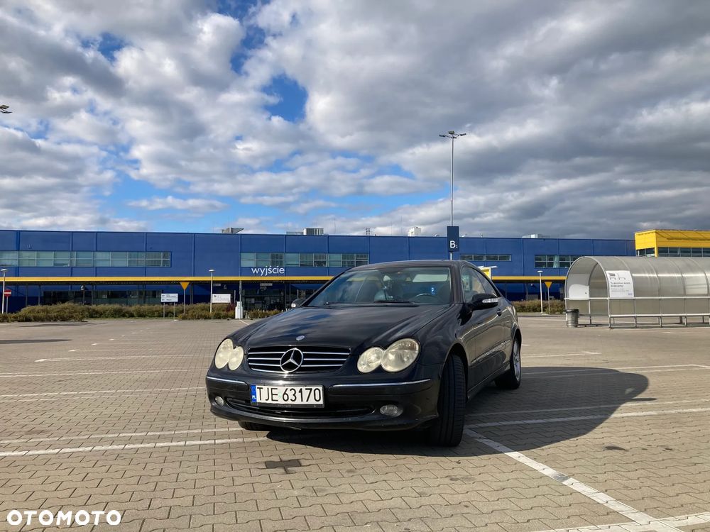 Mercedes-Benz CLK 270 CDI Avantgarde - 1