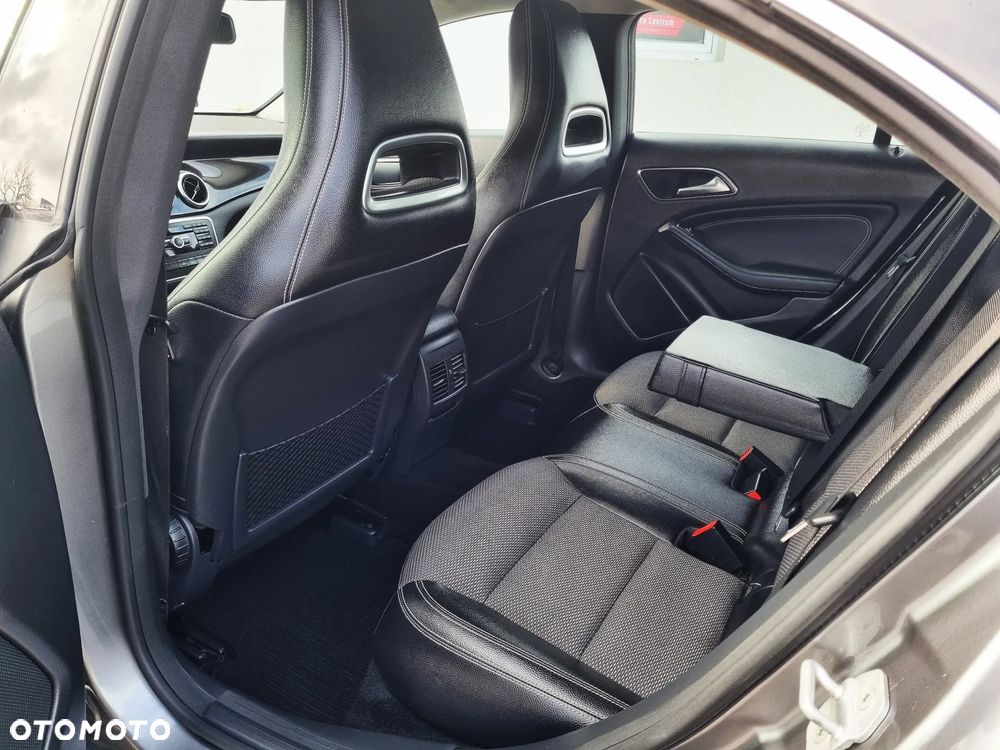 Mercedes-Benz CLA 200 CDI - 9