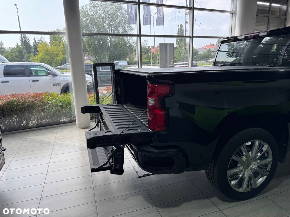 Chevrolet Silverado - 19