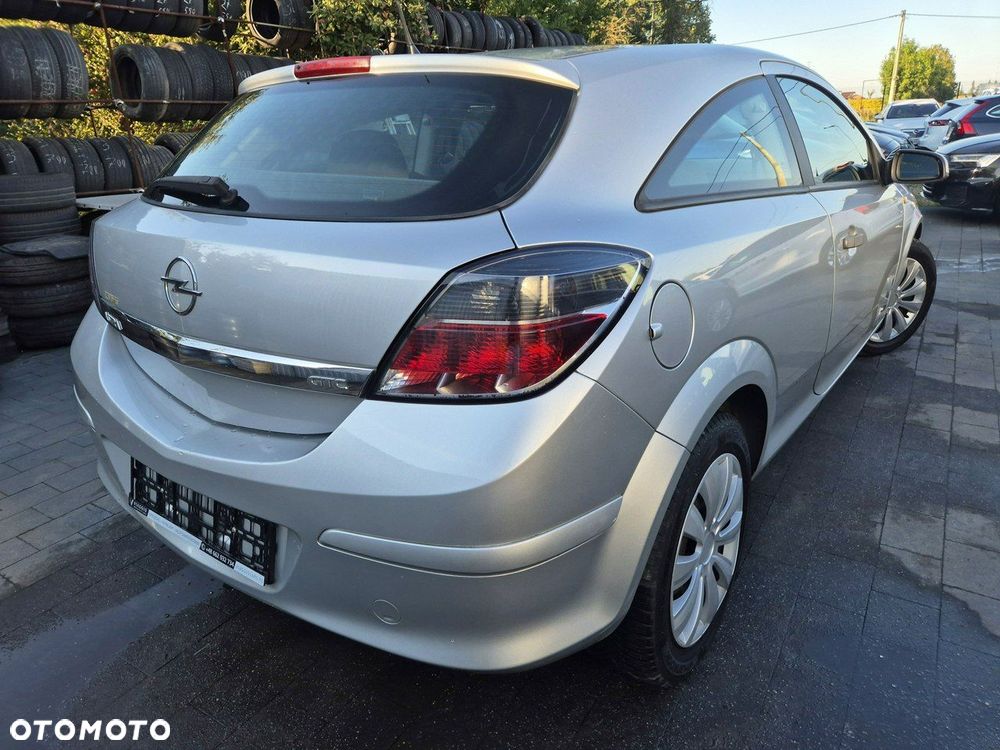 Opel Astra - 4