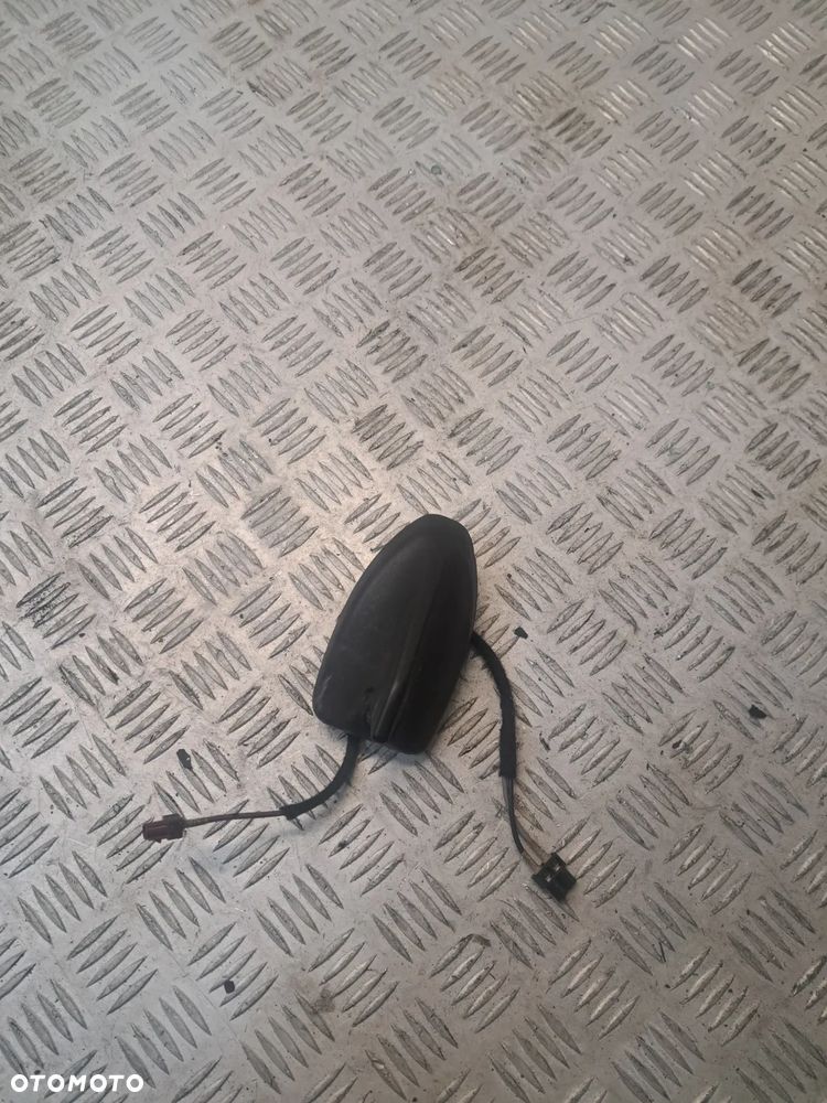 ANTENA WZMACNIACZ FORD FIESTA MK8 H1BT-19G461-JC - 1