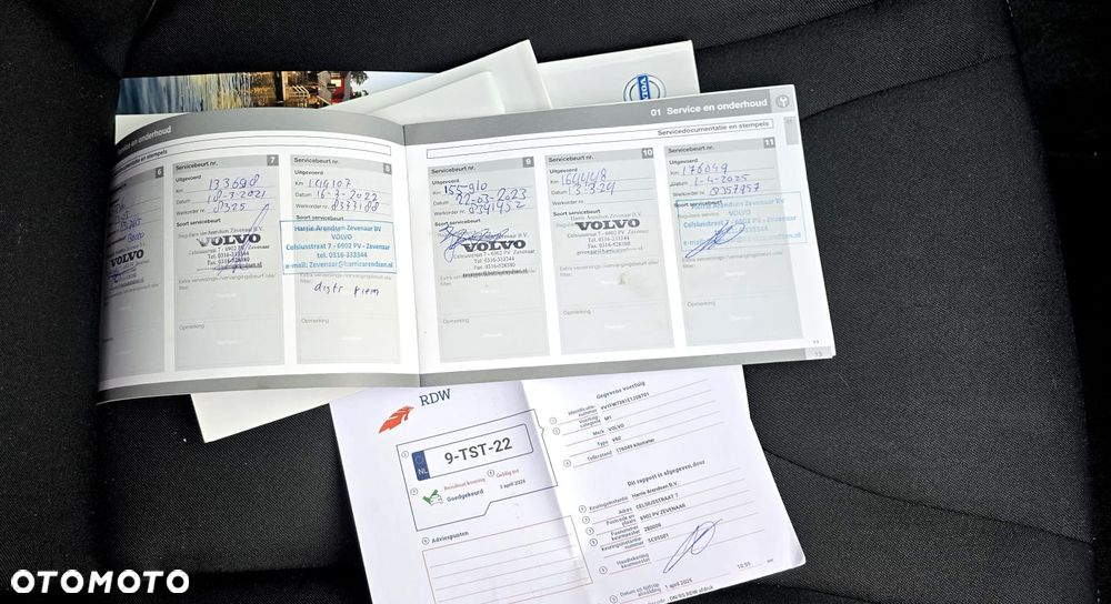 Volvo V60 D4 Momentum - 22