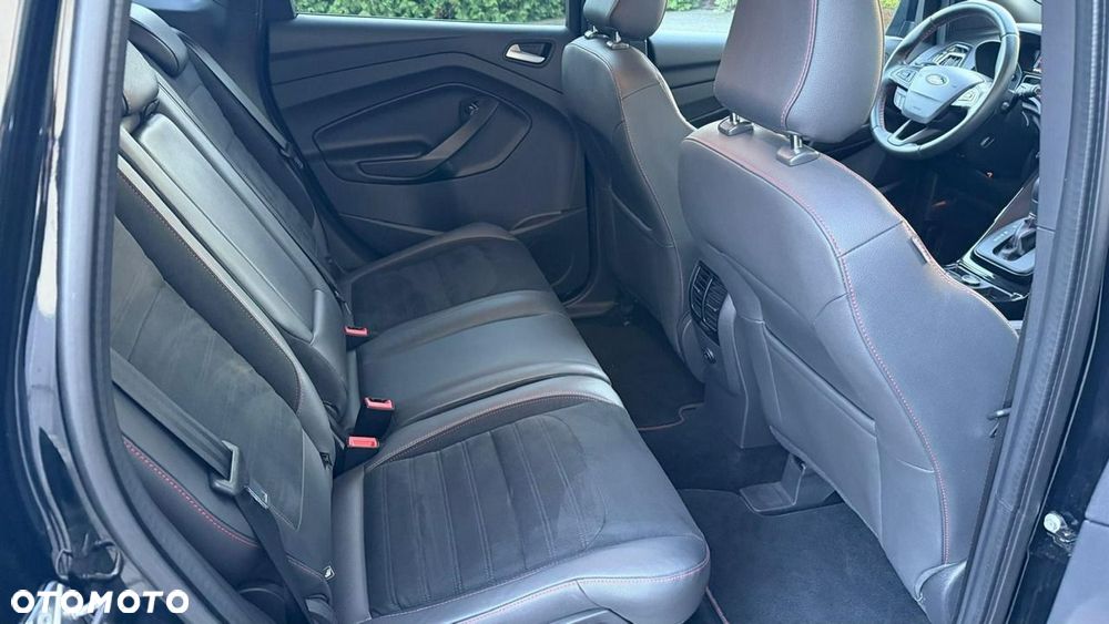 Ford Kuga 1.5 EcoBoost 4x4 ST-Line - 17
