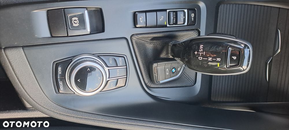 BMW X1 xDrive18d xLine - 24