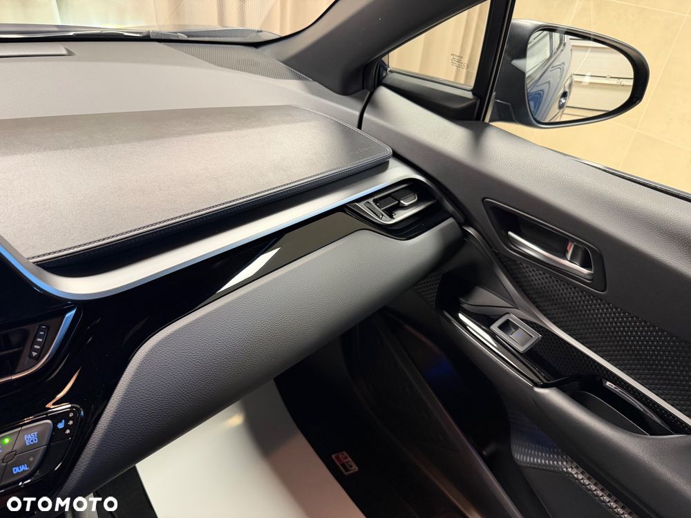 Toyota C-HR 2.0 Hybrid GR Sport - 25
