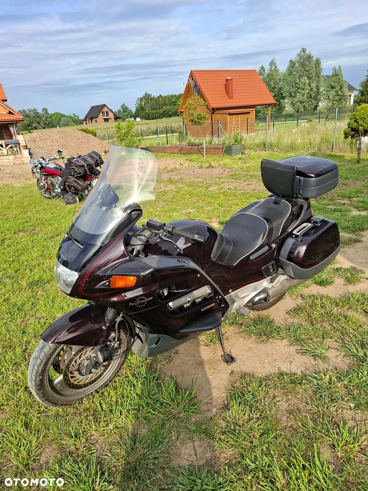 Honda ST - 4