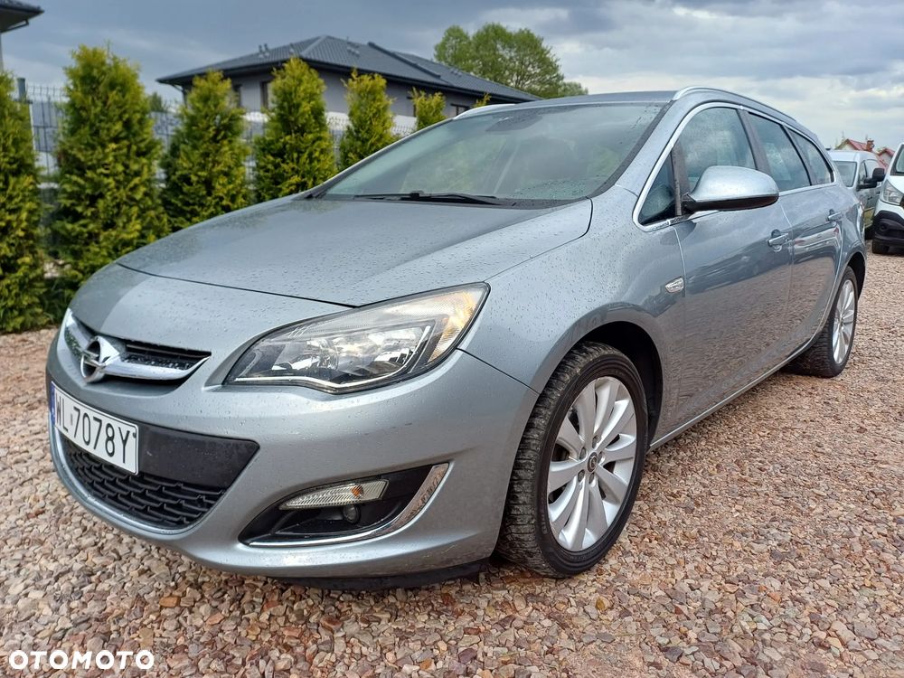 Opel Astra 1.4 Turbo Cosmo - 18