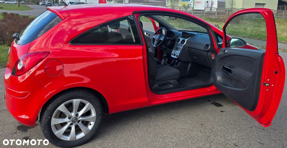 Opel Corsa 1.4 16V Active - 13