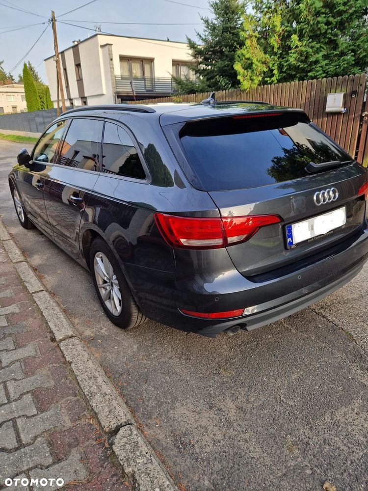 Audi A4 Avant 2.0 TDI S tronic - 4