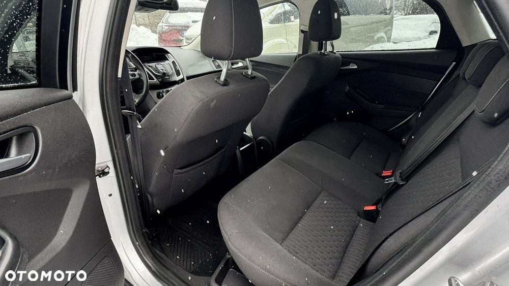 Ford Focus - 18
