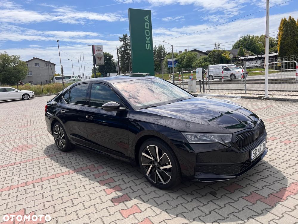 Skoda Octavia 1.5 TSI mHEV Sportline DSG - 2
