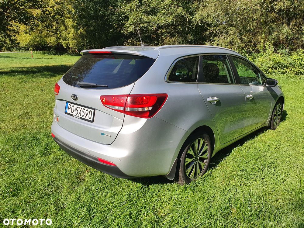 Kia Ceed - 3