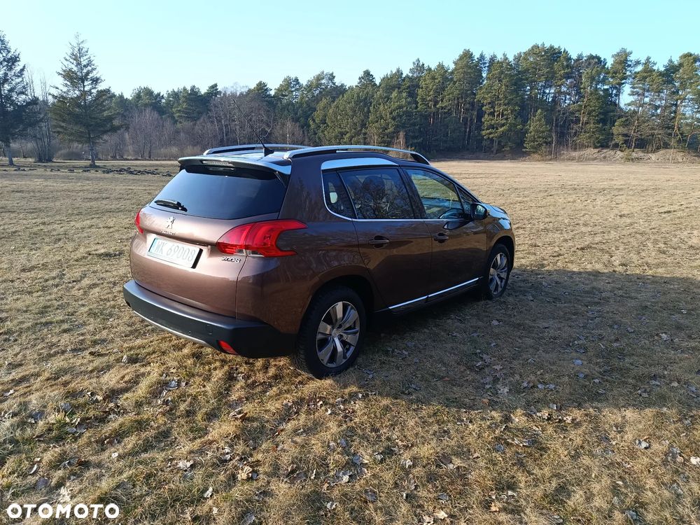 Peugeot 2008 1.2 VTi Allure - 6