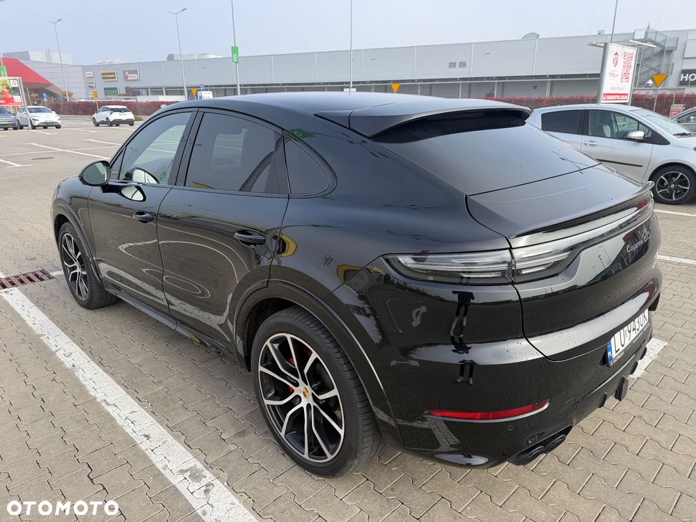 Porsche Cayenne GTS - 10
