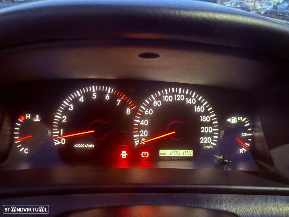 Toyota Corolla 1.4 VVT-i - 7