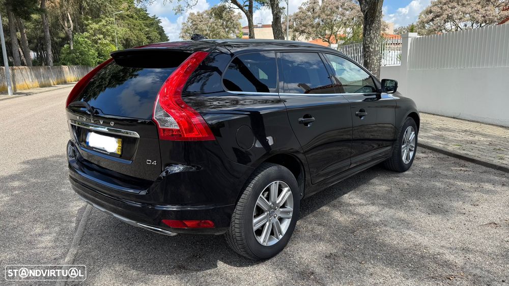 Volvo XC 60 2.0 D4 Dynamic Edition Geartronic - 7