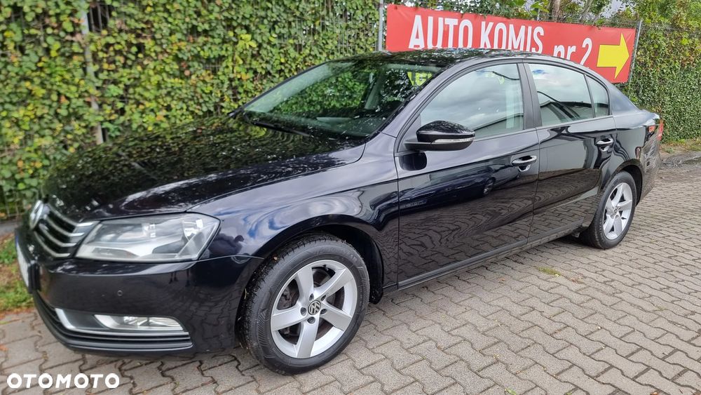 Volkswagen Passat - 19