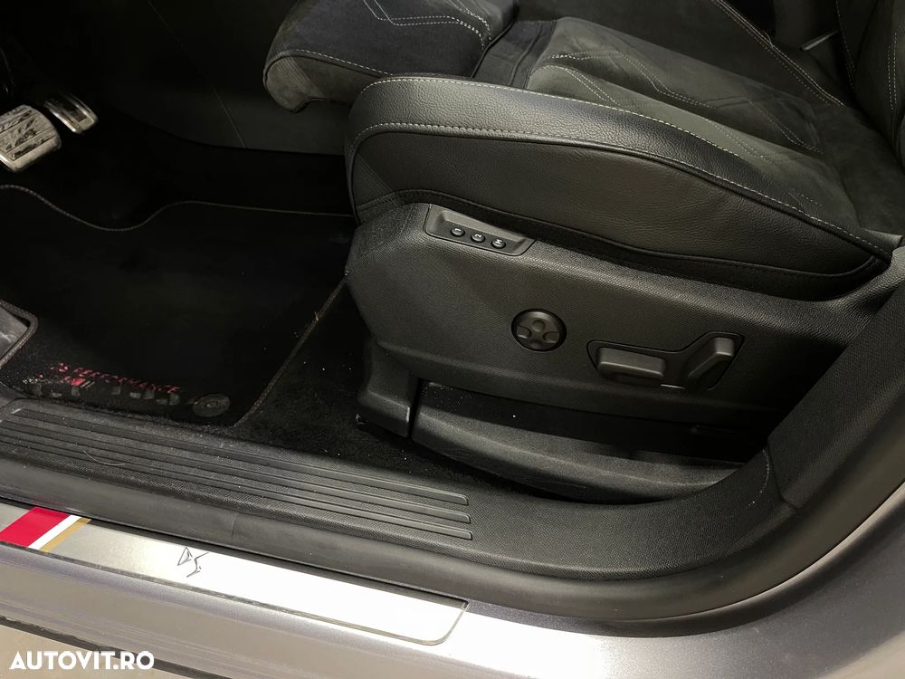 DS Automobiles DS 7 Crossback 1.6 PHeV FWD 225 EAT8 PERFORMANCE LINE + - 25