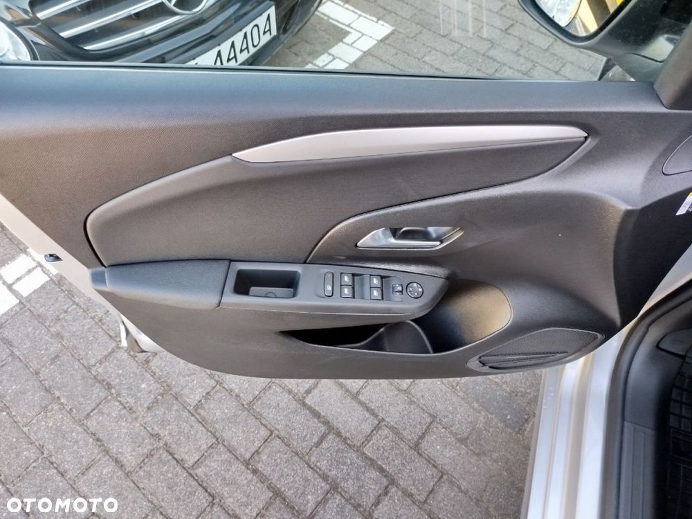 Opel Corsa - 12