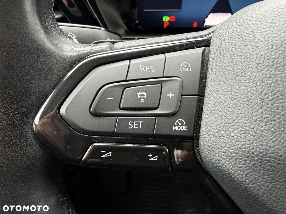 Ford Tourneo Connect Grand - 27