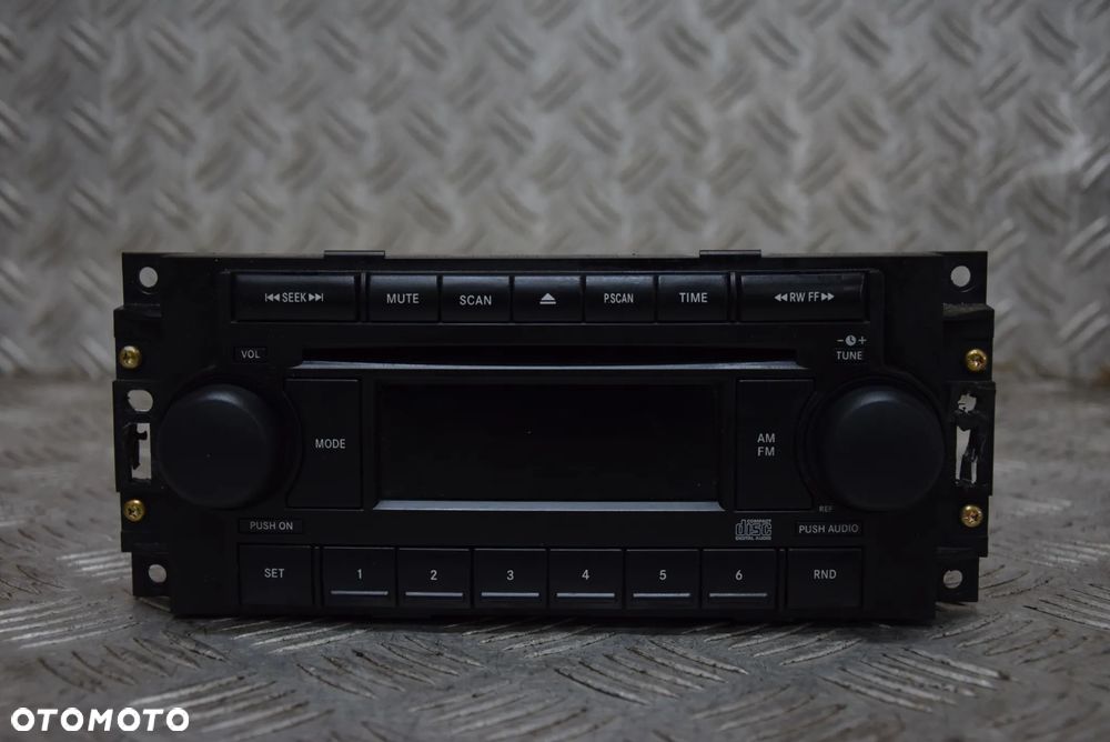 DODGE DURANGO II RADIO EU - 1