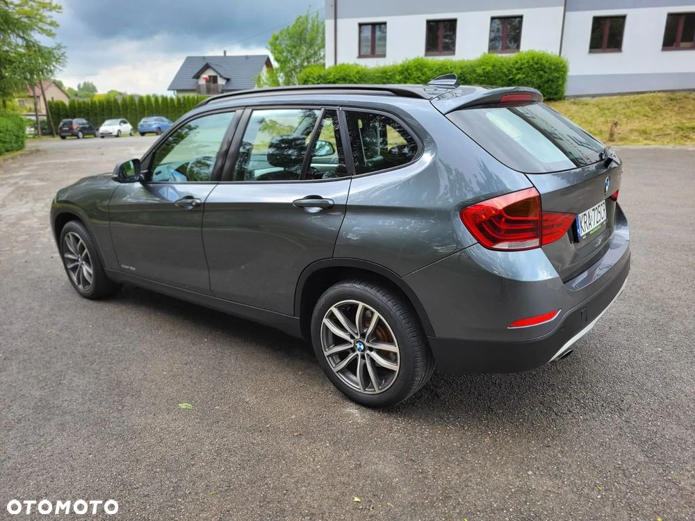 BMW X1 sDrive18d xLine - 4