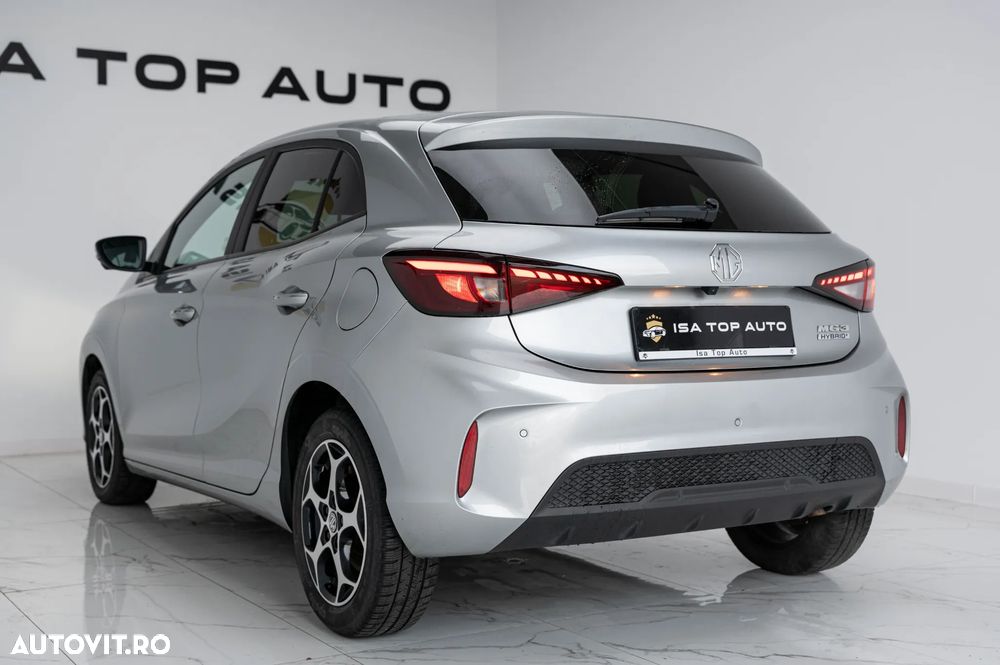 MG MG3 3 Hybrid+ Luxury - 4