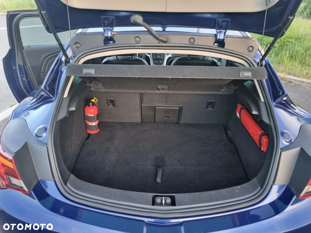 Opel Astra 1.6 T SIDI Sport S&S - 10