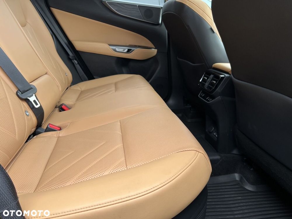 Lexus NX - 13