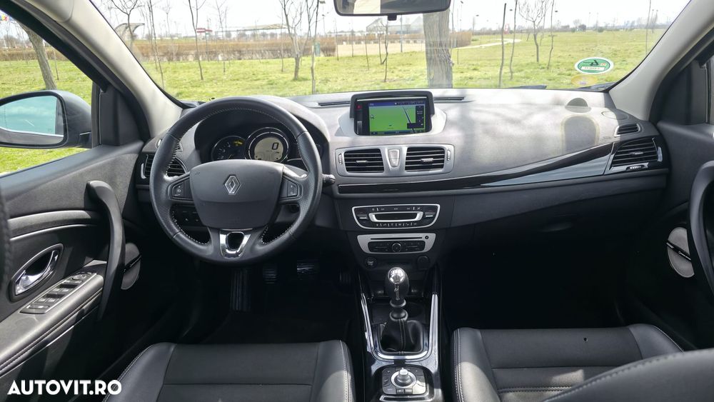 Renault Megane ENERGY dCi 110 Start & Stop Bose Edition - 6