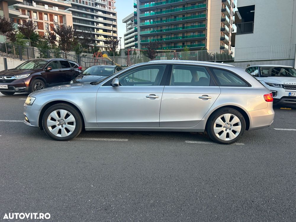Audi A4 Avant 2.0 TDI - 10