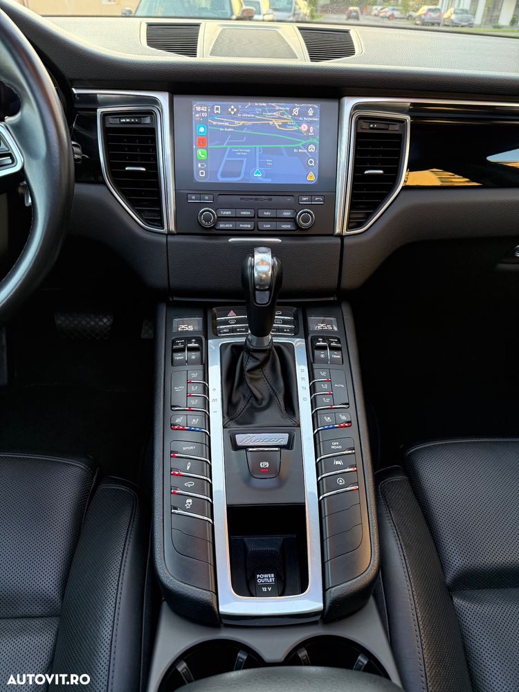 Porsche Macan 3.0 PDK S - 31