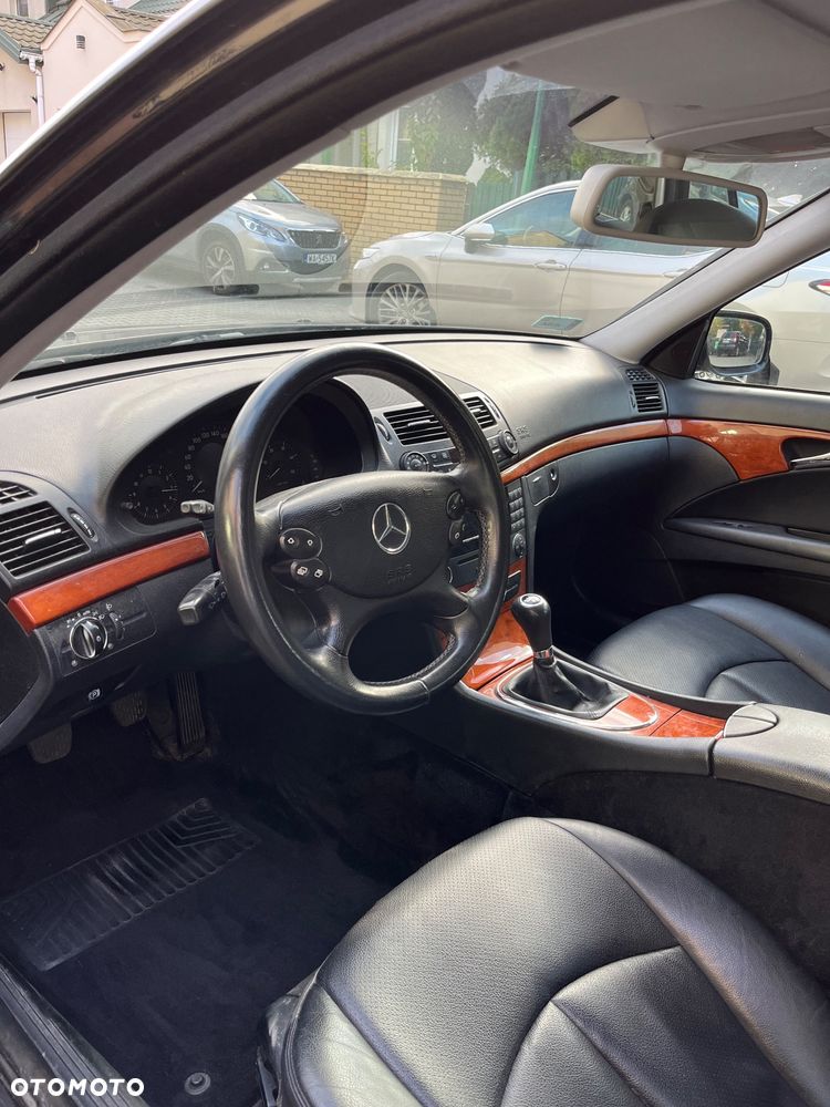 Mercedes-Benz Klasa E - 8