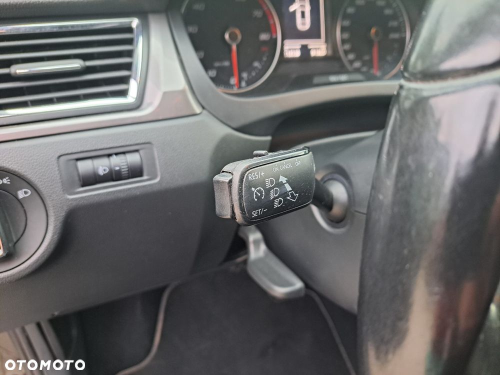 Seat Toledo 1.4 TSI Reference S&S DSG - 16