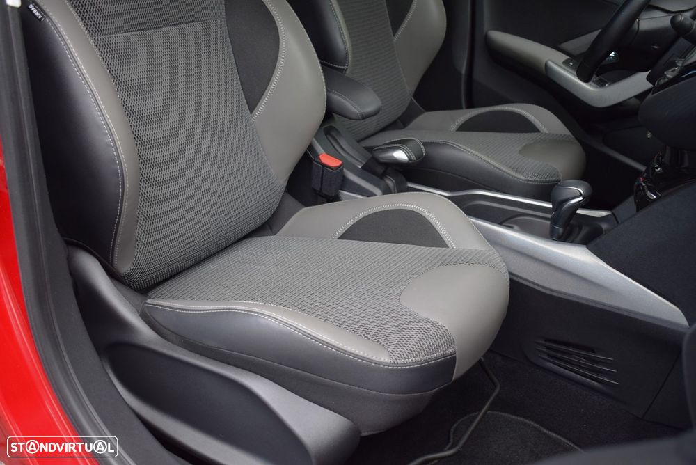 Peugeot 2008 1.2 PureTech Allure EAT6 - 35