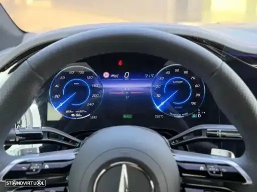 Mercedes-Benz EQE 350+ - 17