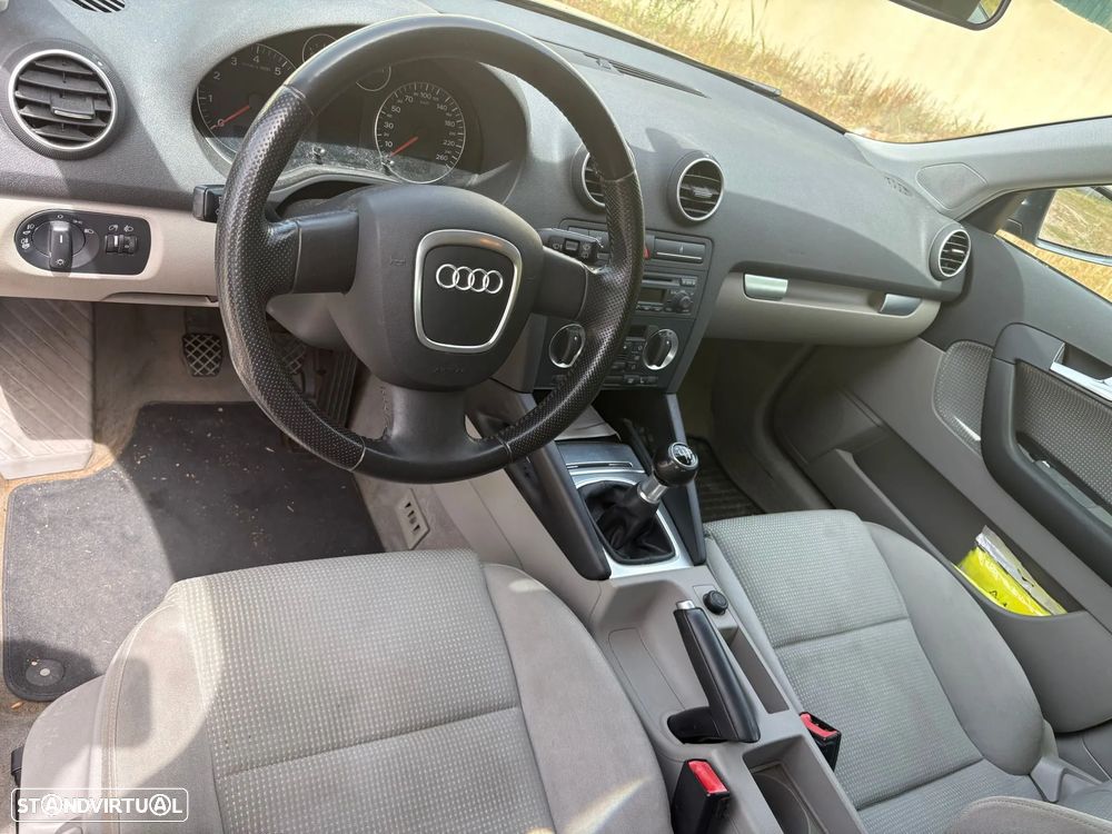Audi A3 Sportback 1.6 Attraction - 5