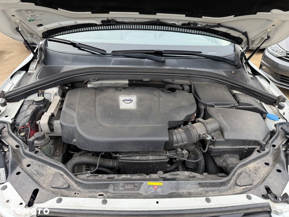 Volvo XC 60 D3 R Design - 25