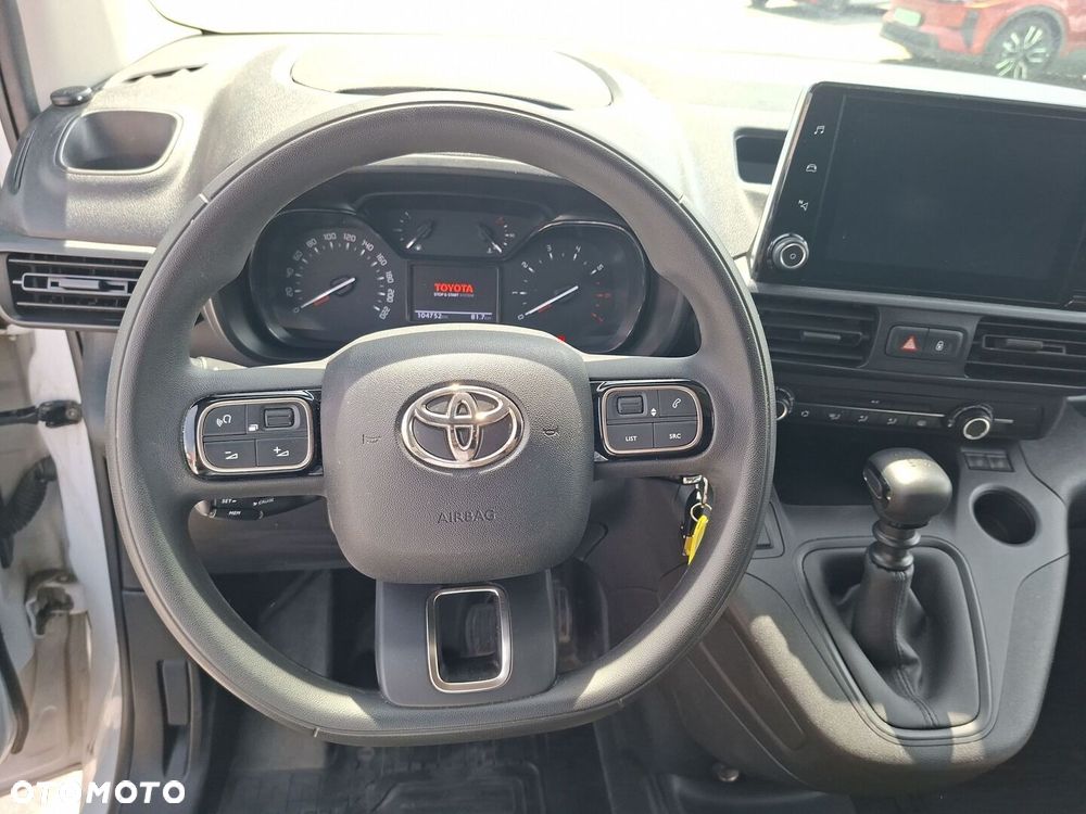 Toyota PROACE CITY - 13