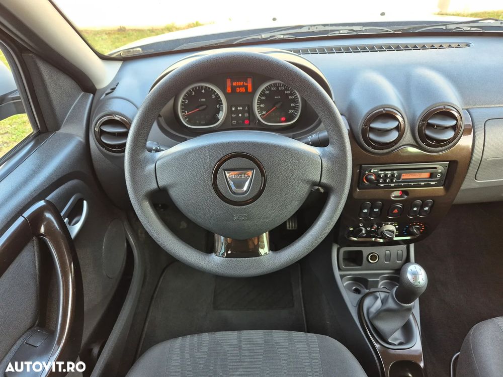 Dacia Duster 1.6 16V 4x2 Prestige - 21