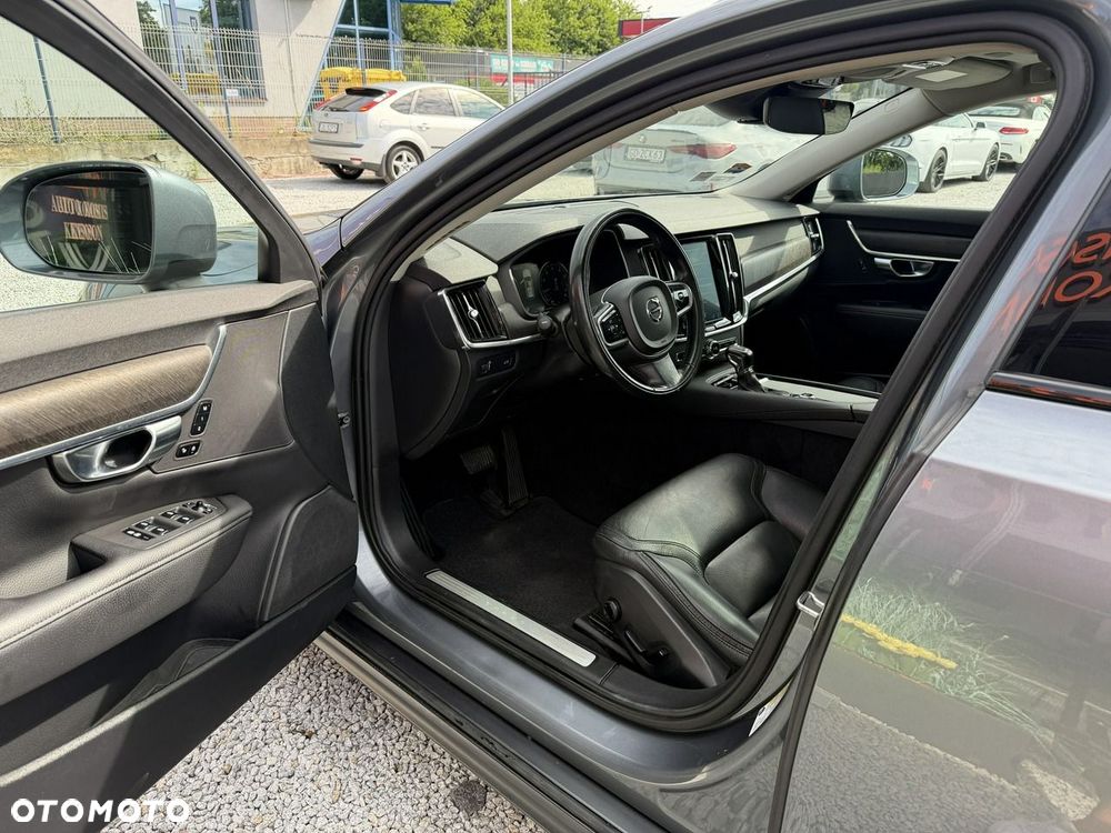 Volvo V90 Cross Country T5 AWD Pro - 9