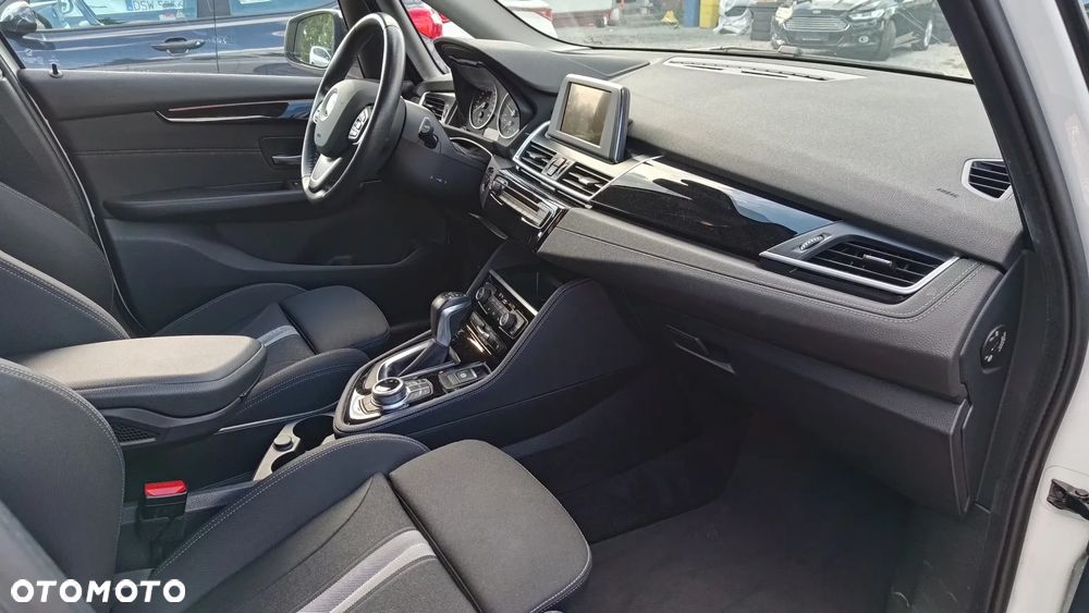 BMW Seria 2 220d Sport-Aut Sport Line - 16